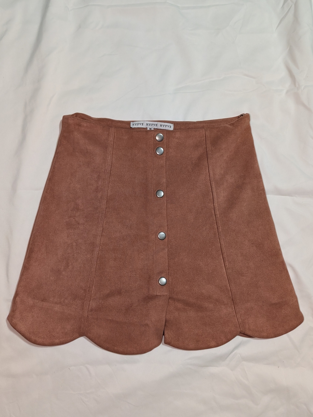 Scalloped Front-Button Mini Skirt in Rust